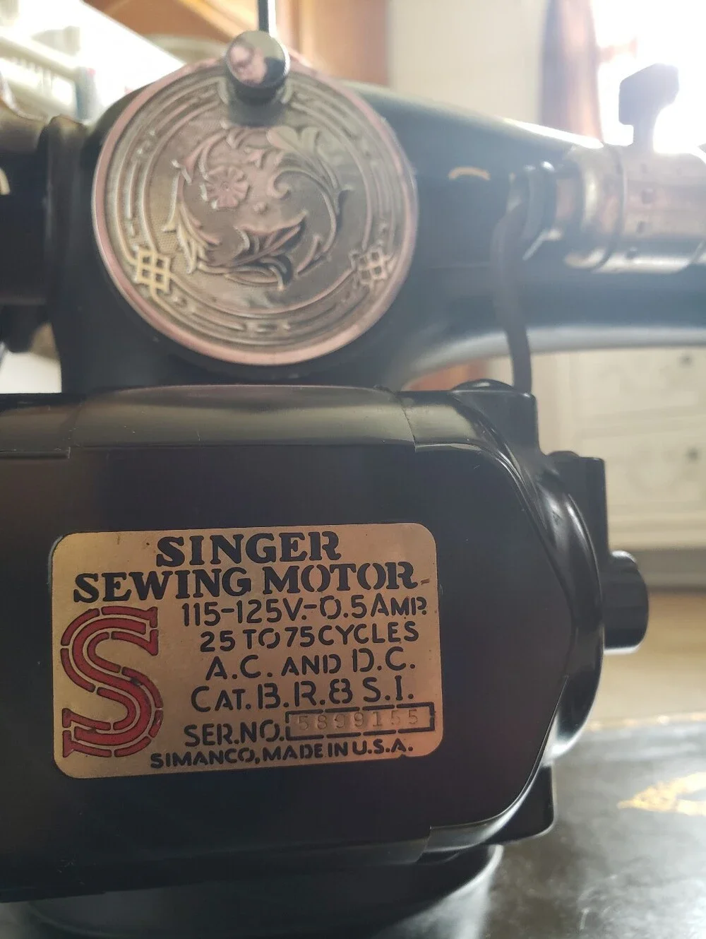 Singer Sewing Machine Model 15 - Picture 4 of 8